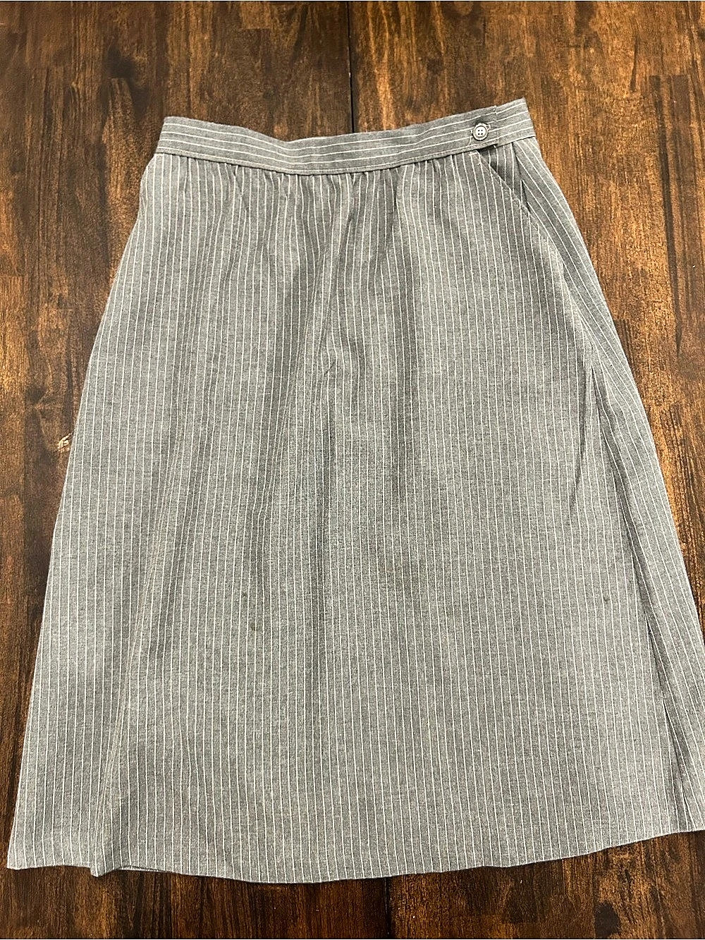1970s Vintage Montgomery Ward Gray Pinstripe A-Line Skirt Size 18 - Picture 1 of 6